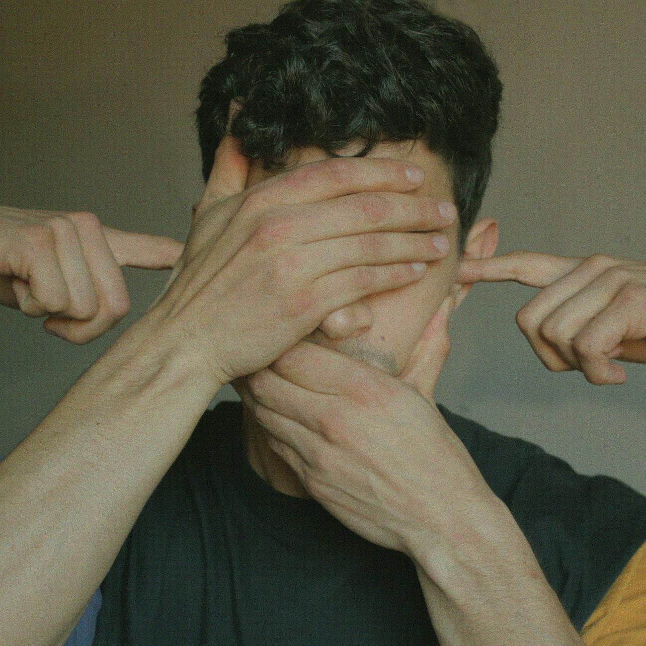 Nonverbal Communication
